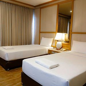 Private Bathroom Twin Room